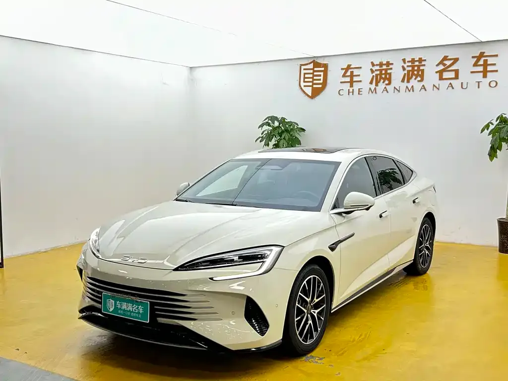 BYD Seal 07 DM-i — фото 1
