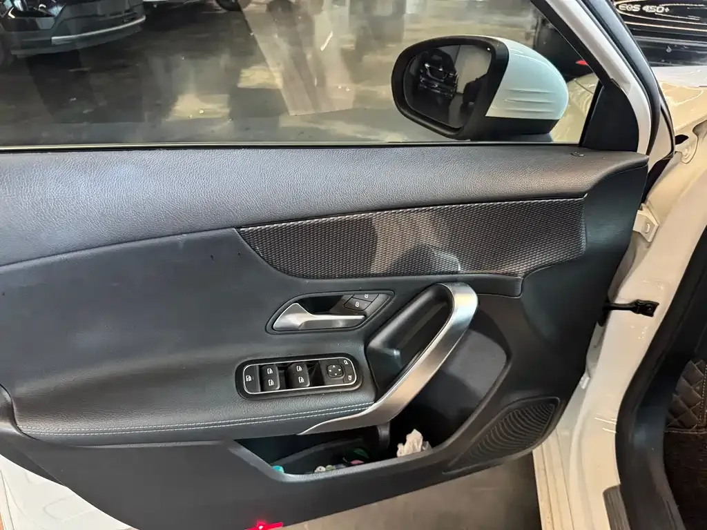 Mercedes-Benz A-Class (Import) 2021 из CN, фото 4