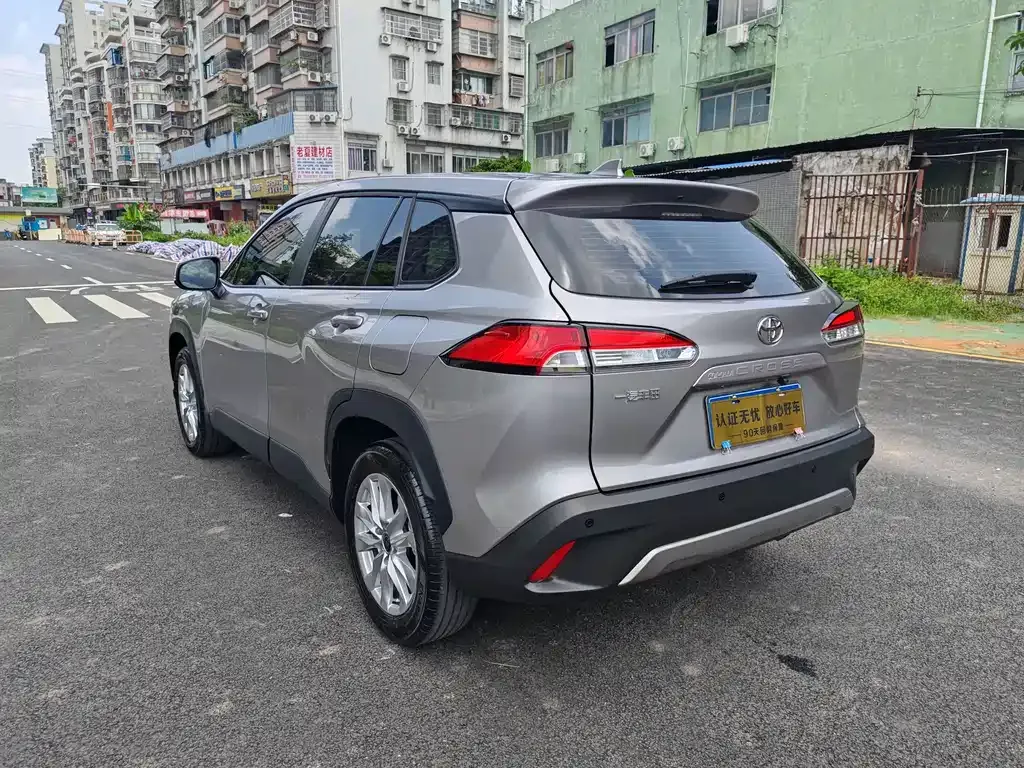 Toyota Corolla Cross 2024 из CN, фото 9