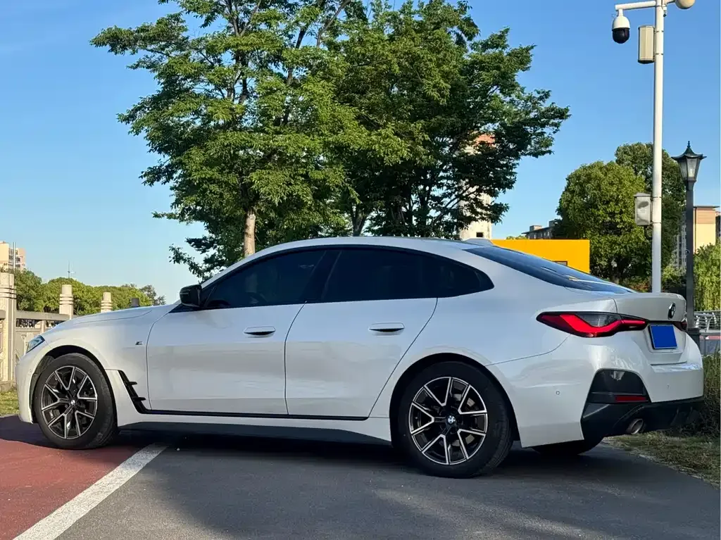 BMW 4 Series — фото 8