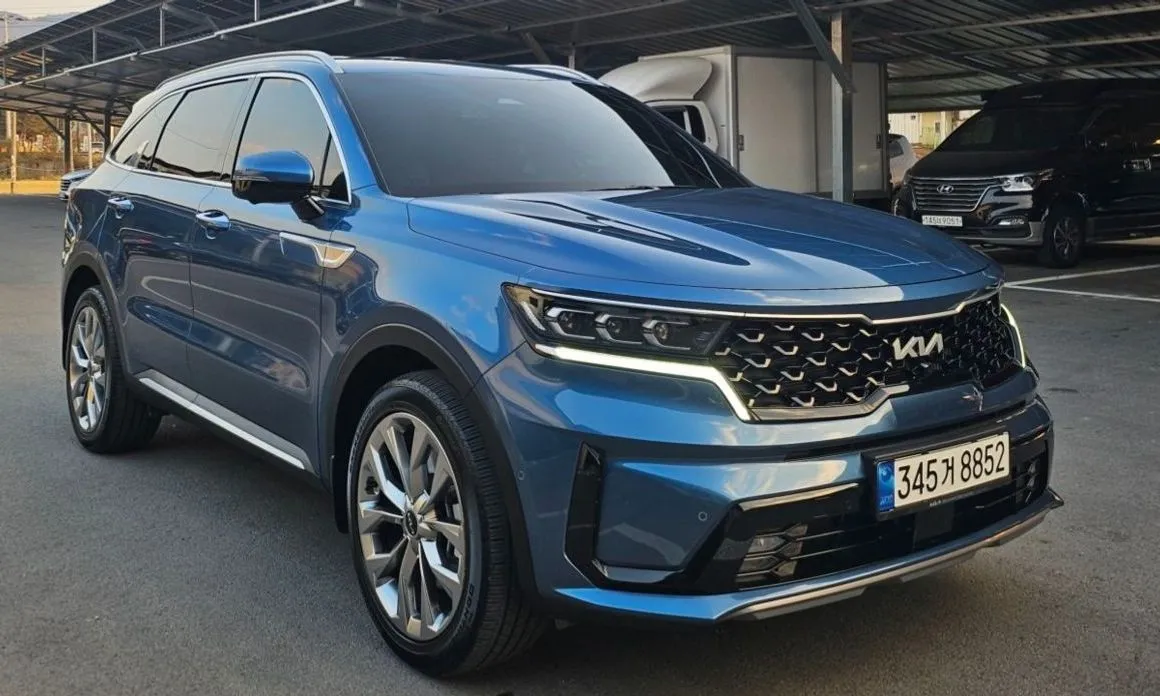 Kia Sorento — фото 1