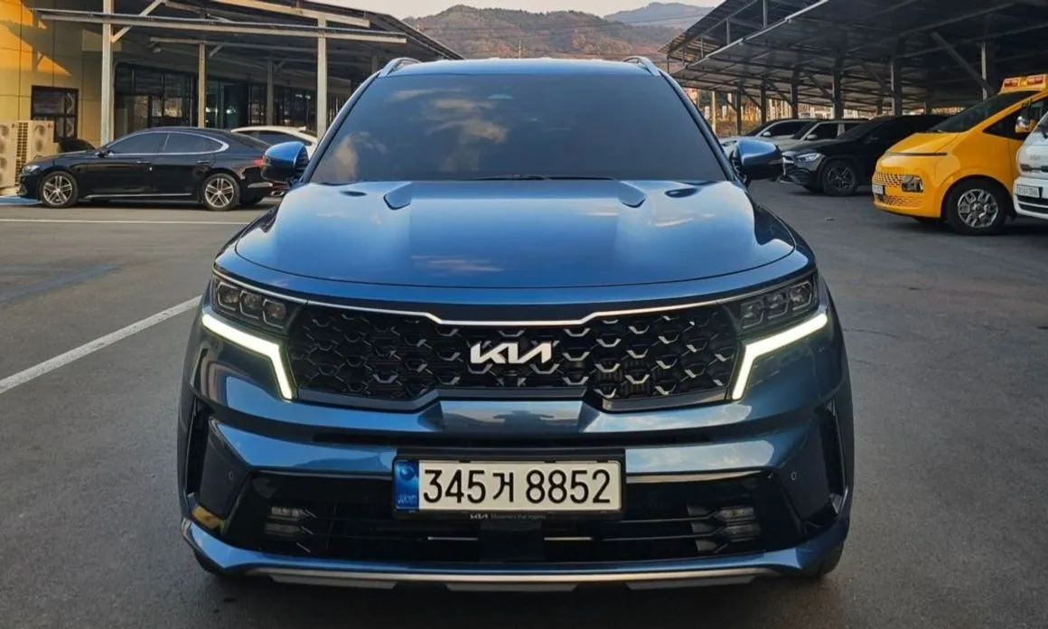 Kia Sorento — фото 7