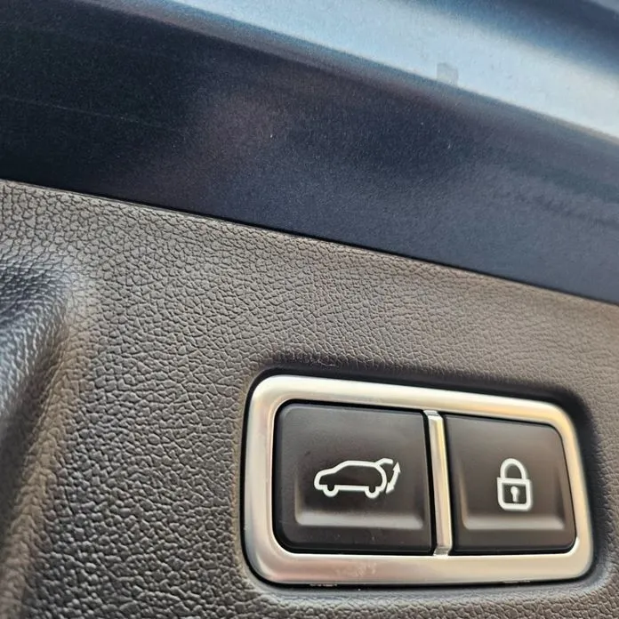 Kia Sorento — фото 6