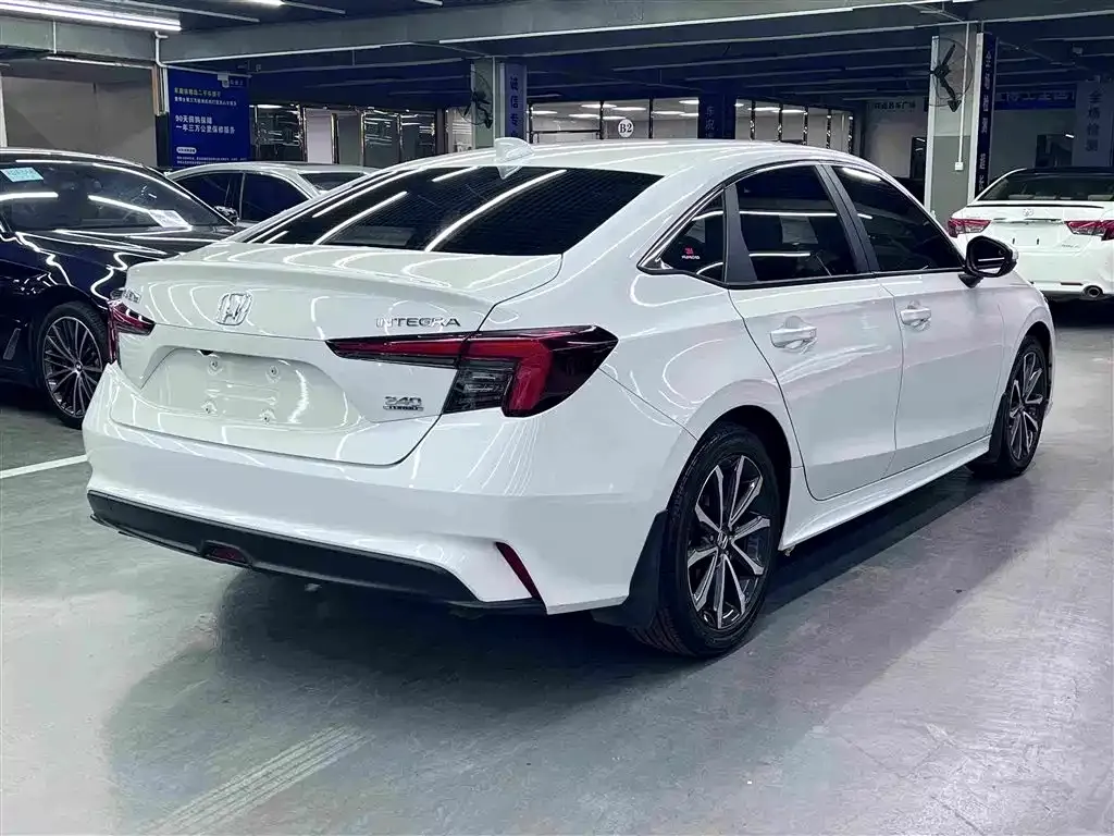 Honda Integra — фото 10