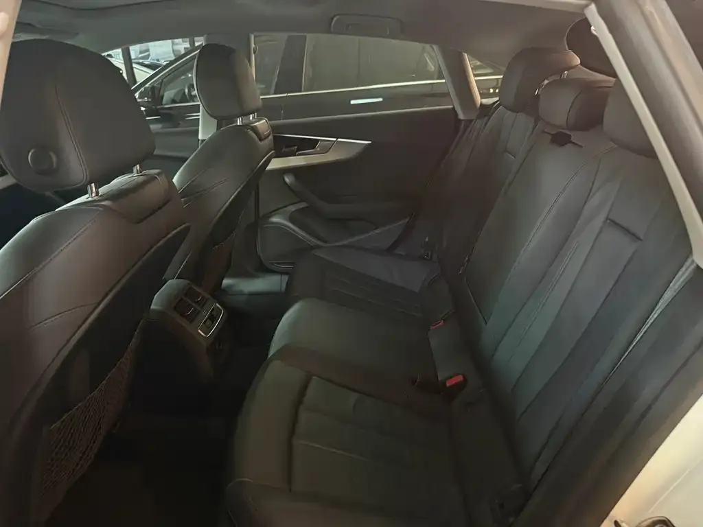Audi A5 (Import) — фото 2