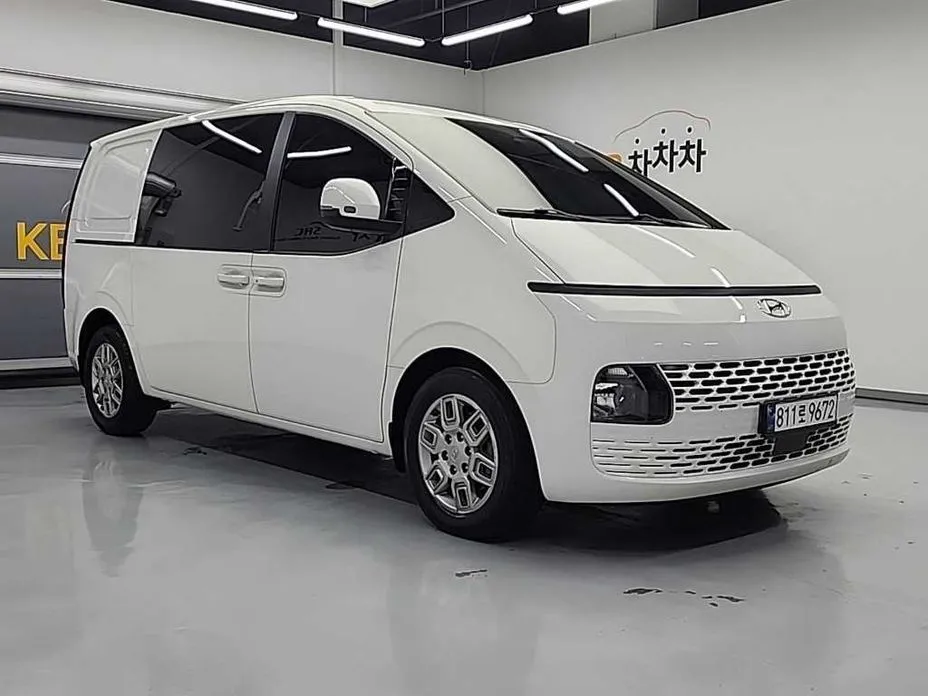 Hyundai Staria 2023 из KR, фото 10