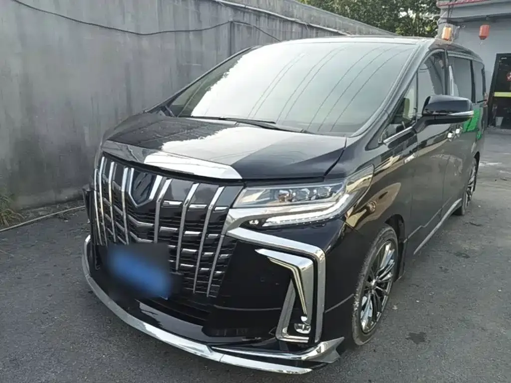Toyota Vellfire — фото 6