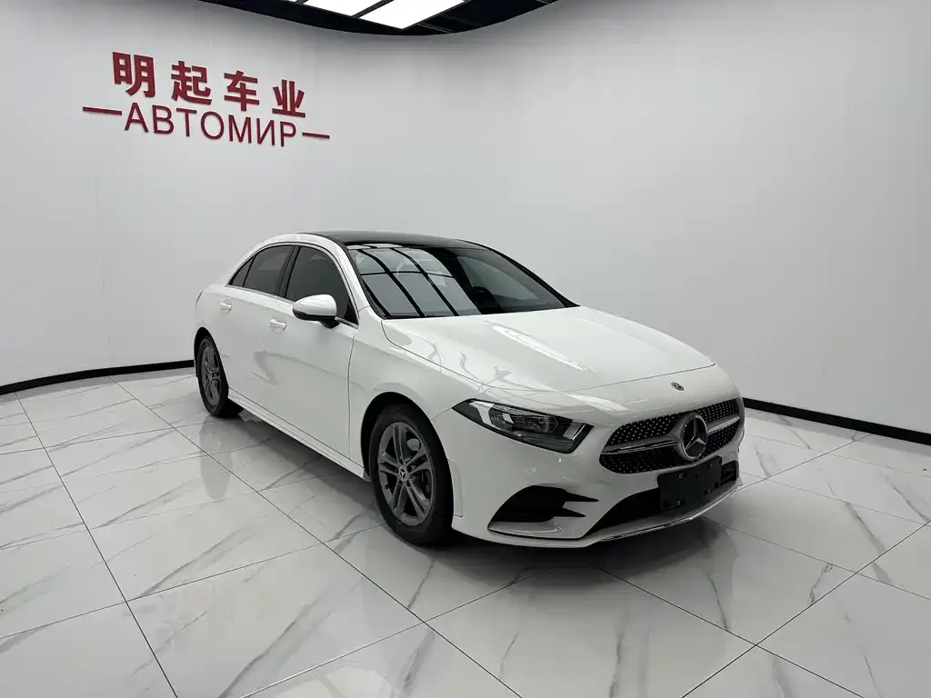Mercedes-Benz A-Class — фото 7