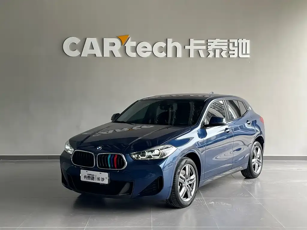 BMW X2 — фото 1