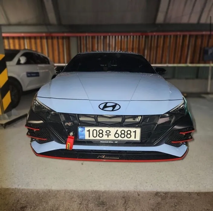 Hyundai AVANTE — фото 1