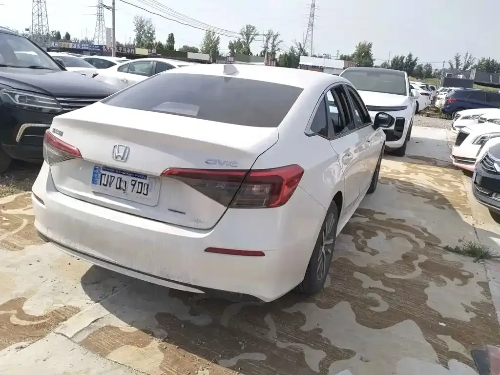 Honda Civic — фото 5