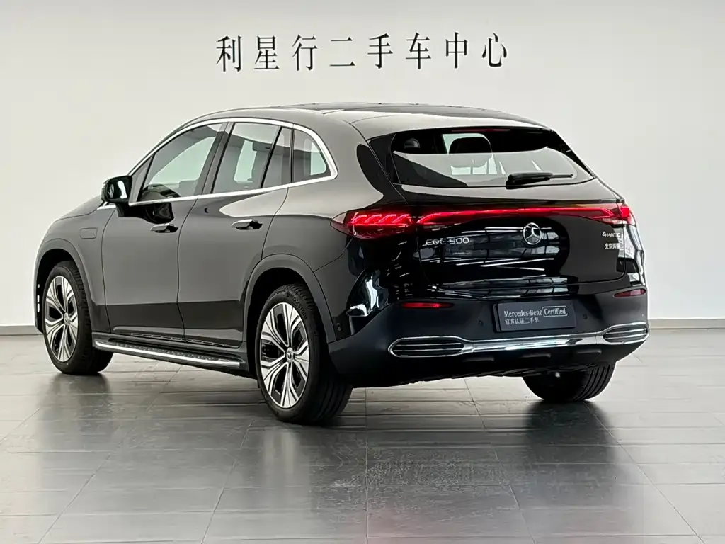 Mercedes-Benz EQE SUV — фото 4