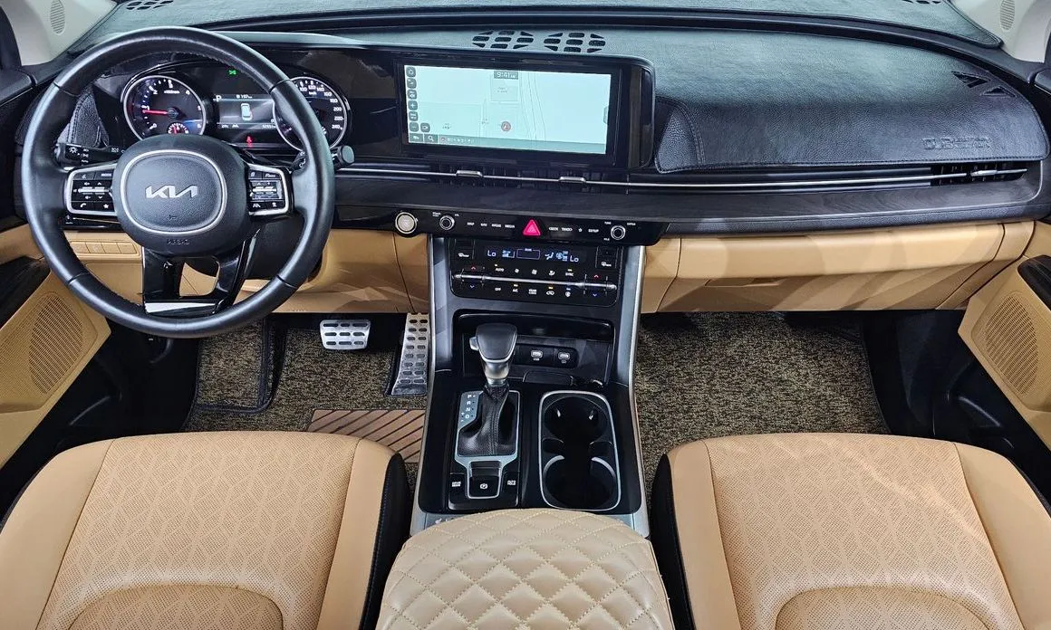 Kia Carnival — фото 10