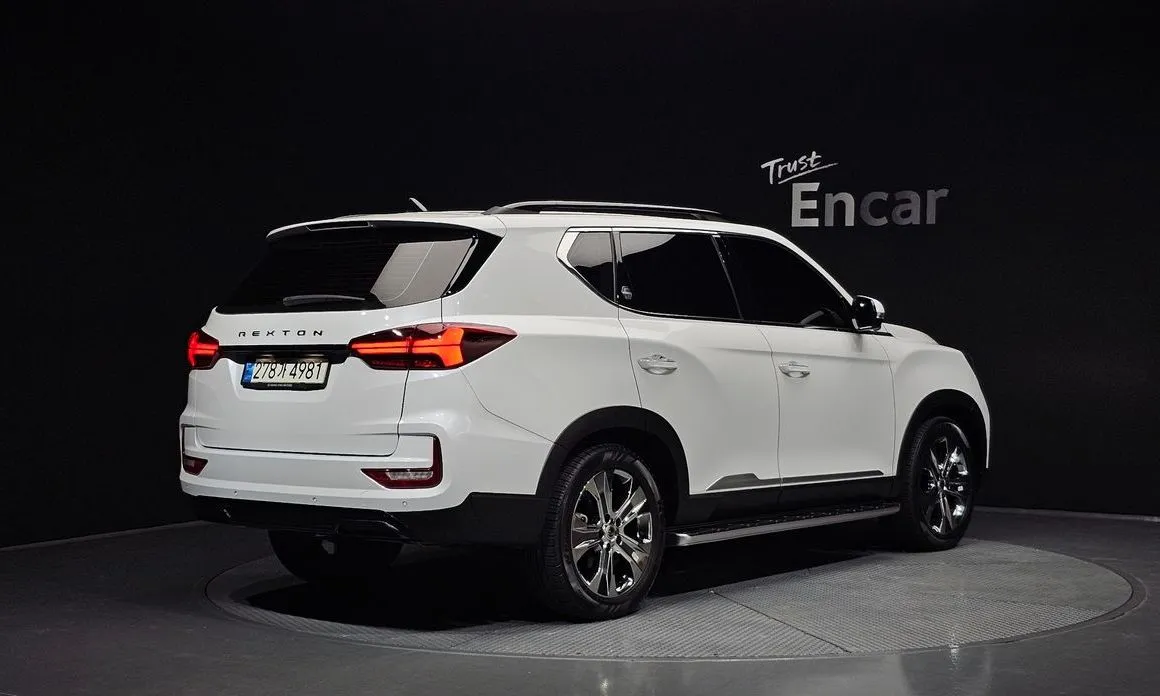 KG Mobility (Ssangyong) Rexton — фото 5