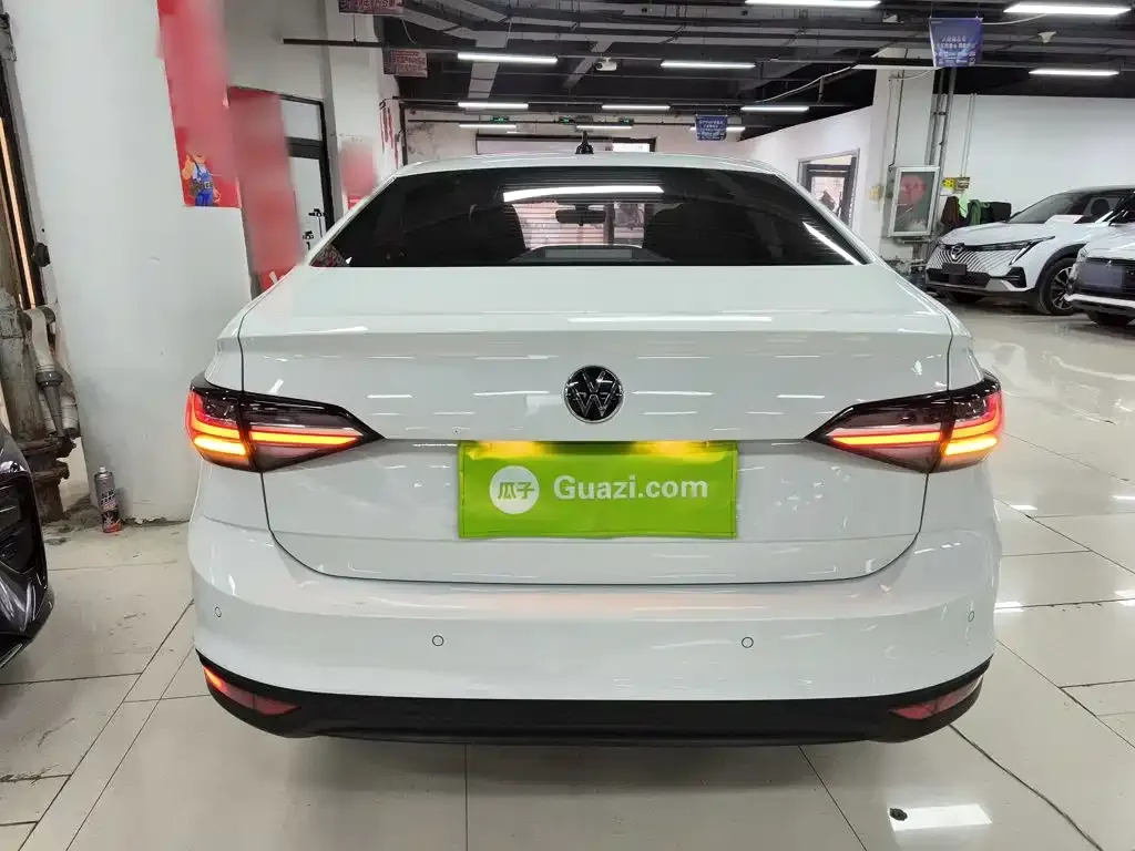 Volkswagen Lavida 2024 из CN, фото 5