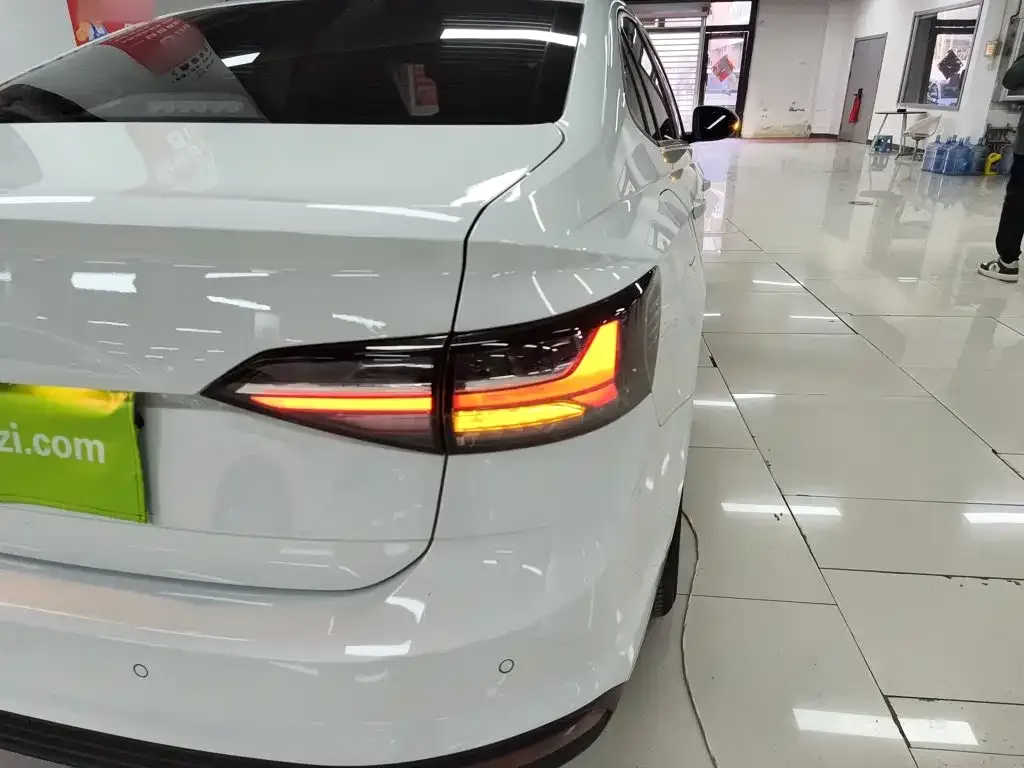 Volkswagen Lavida 2024 из CN, фото 6