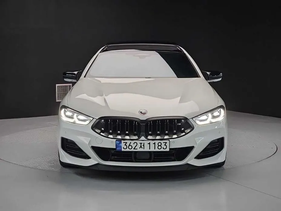 BMW 8-Series — фото 2