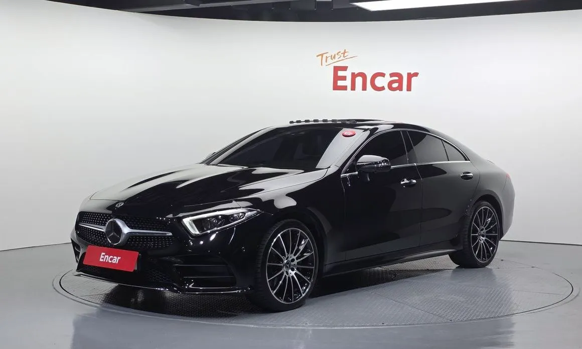Mercedes-Benz CLS-Class — фото 1