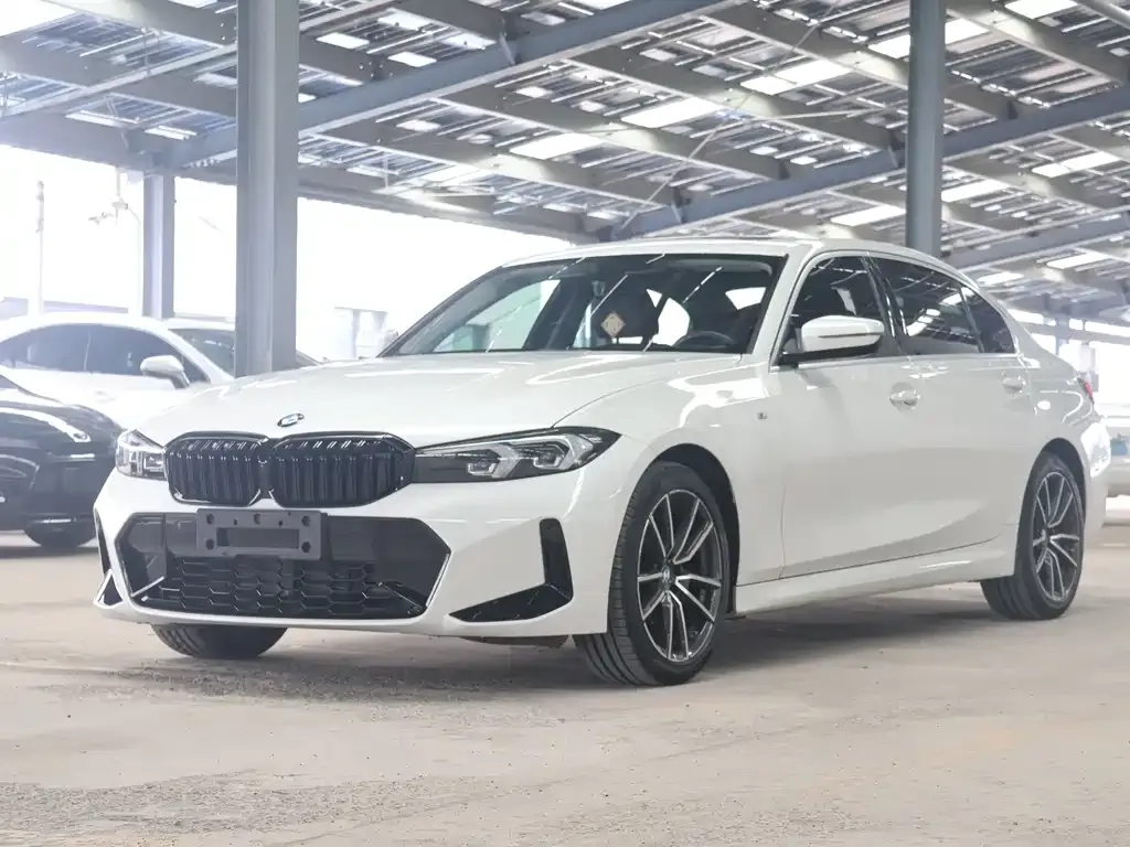 BMW 3 Series — фото 1