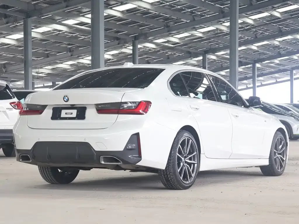 BMW 3 Series — фото 10