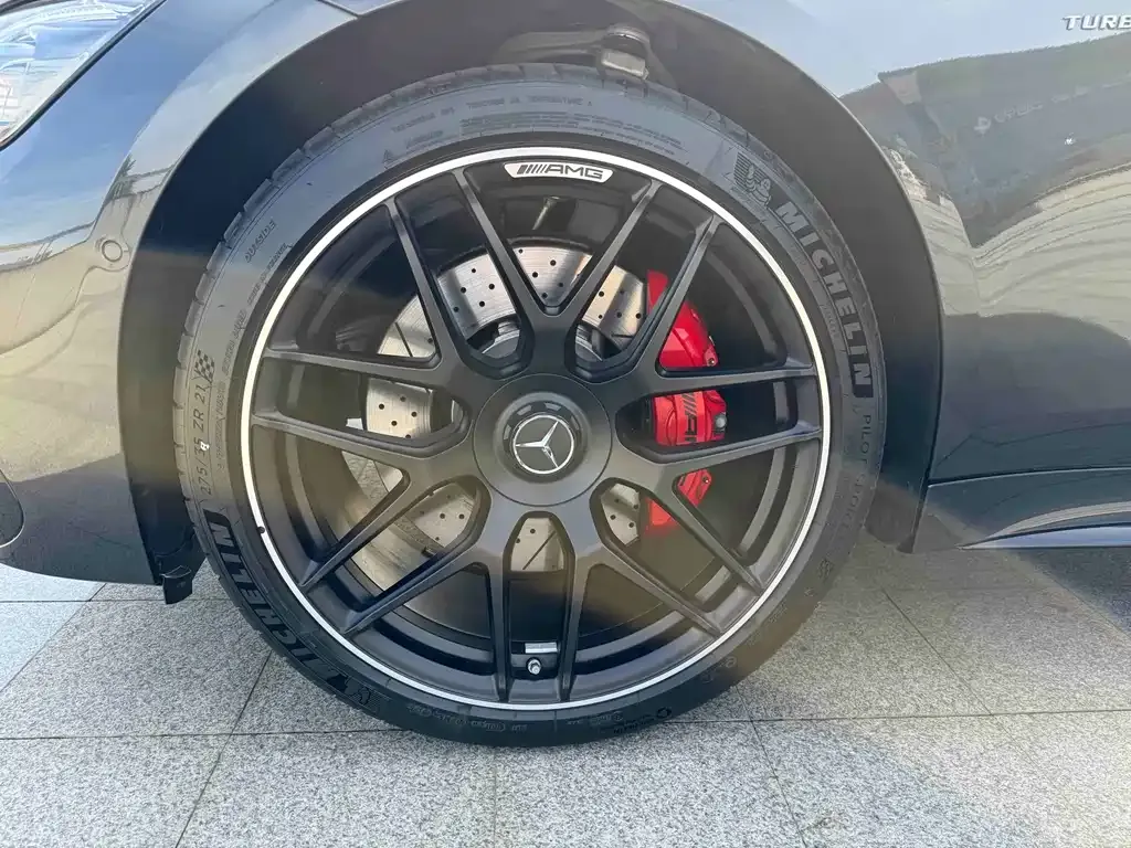 Mercedes-Benz AMG GT — фото 6