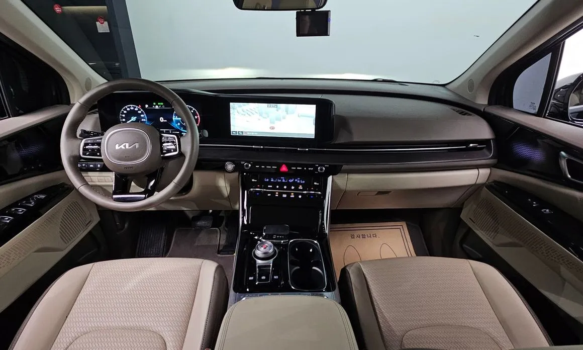 Kia Carnival — фото 3