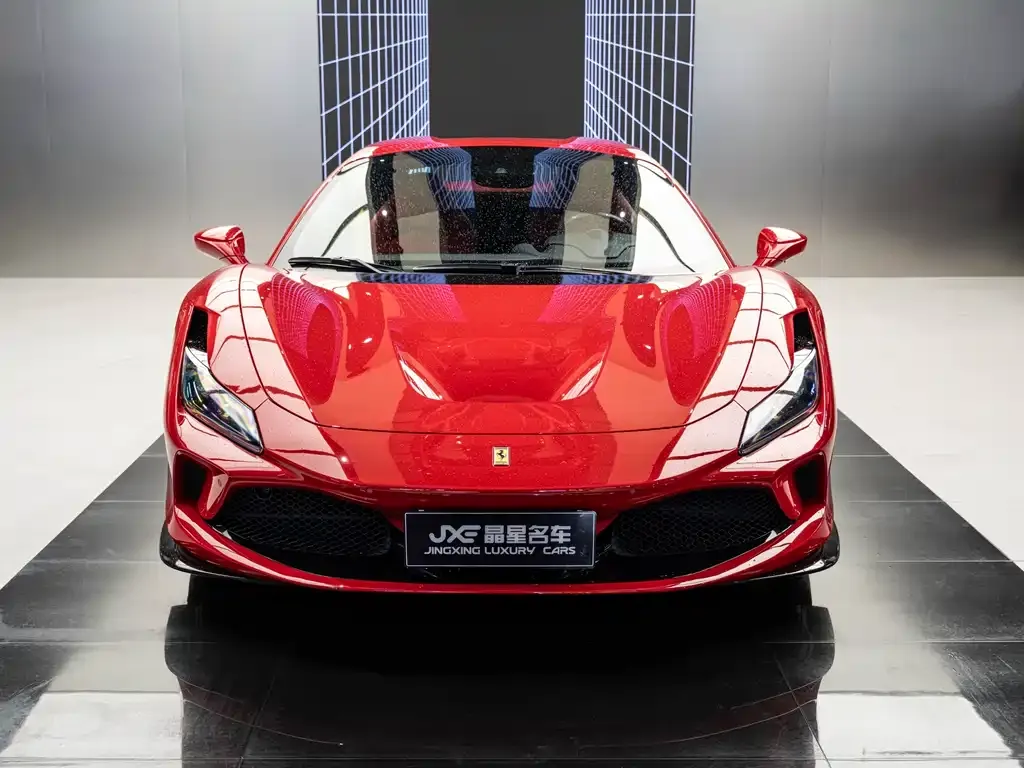 Ferrari F8 — фото 6