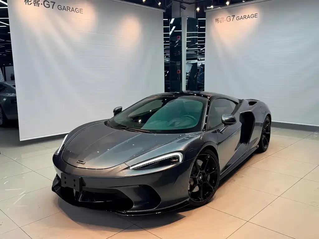 McLaren GT — фото 1