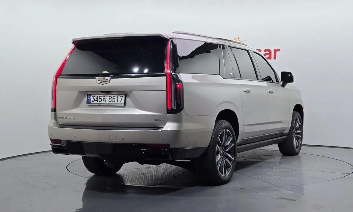 Cadillac Escalade 2023 из KR, фото 5