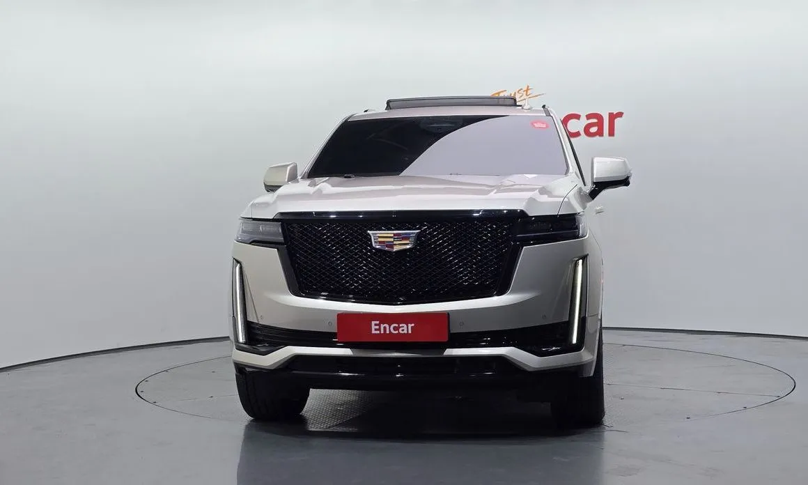 Cadillac Escalade 2023 из KR, фото 2