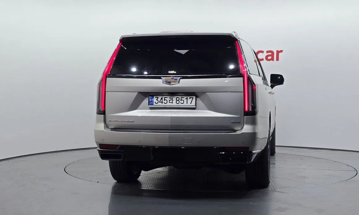 Cadillac Escalade 2023 из KR, фото 3