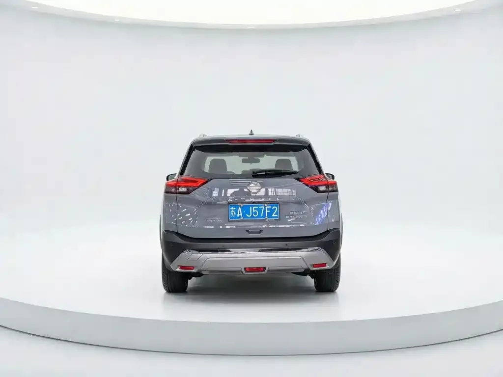 Nissan X-Trail — фото 2
