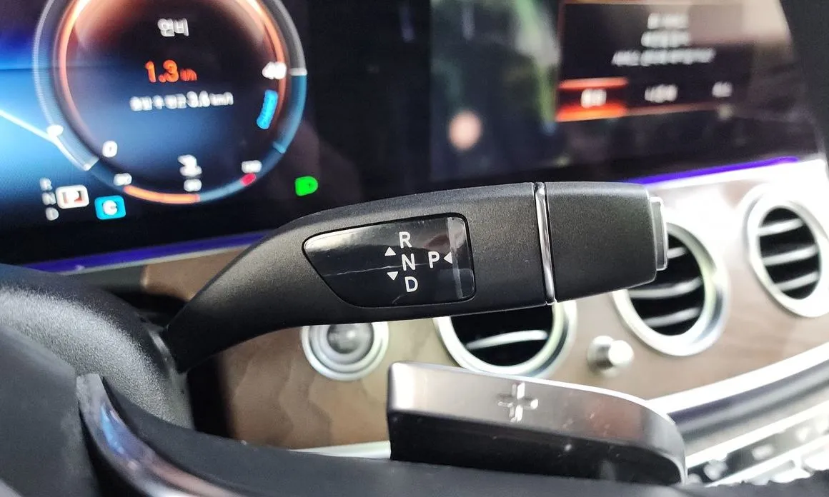 Mercedes-Benz E-Class 2022 из KR, фото 5