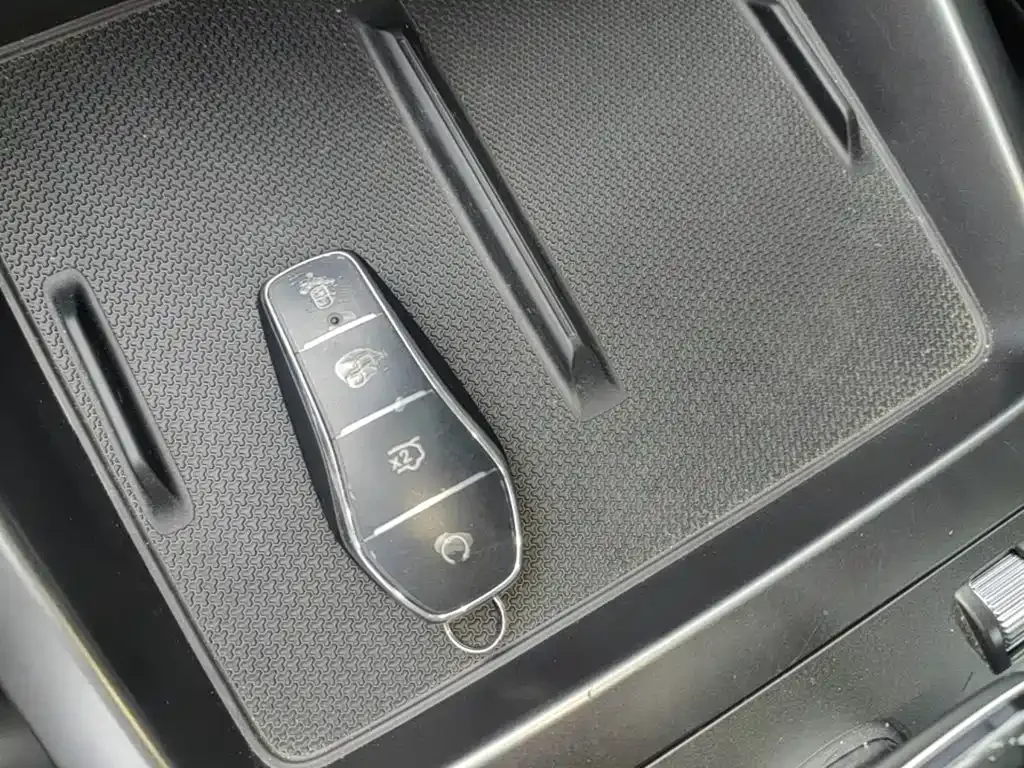BYD Qin PLUS — фото 8