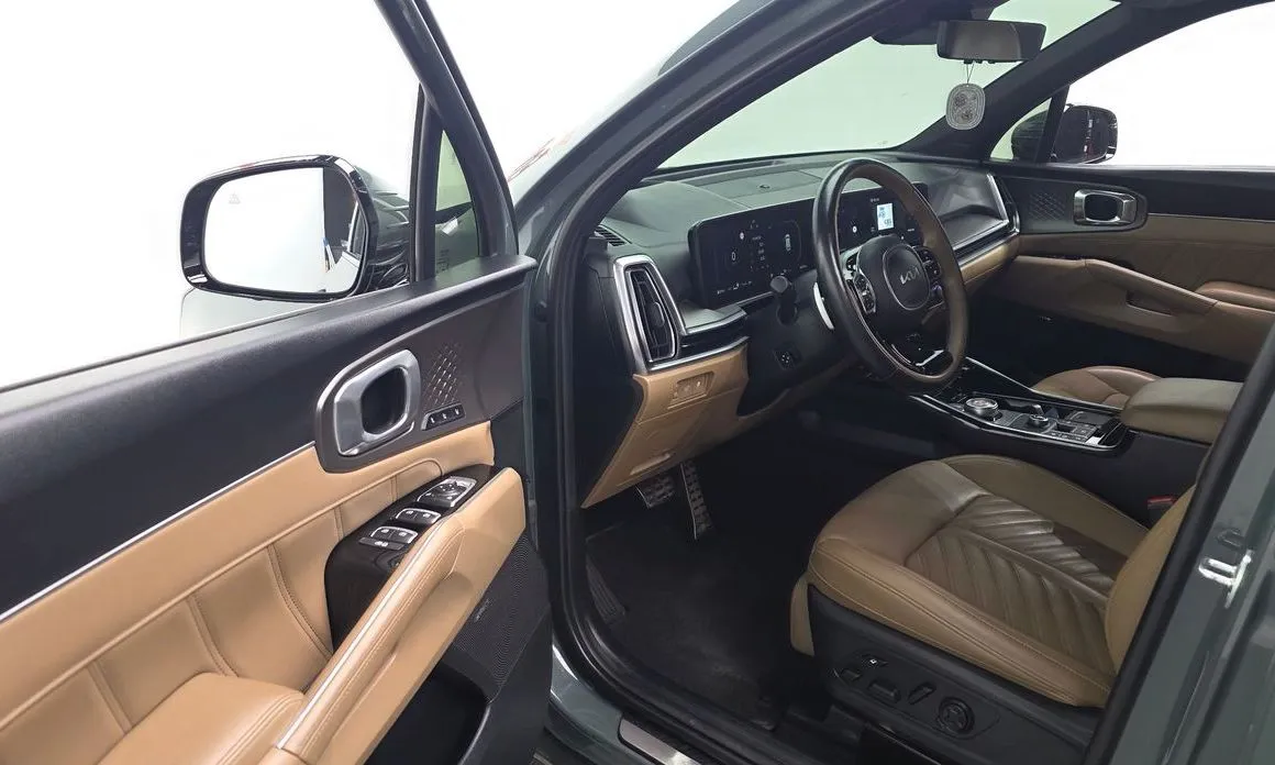 Kia Sorento — фото 7