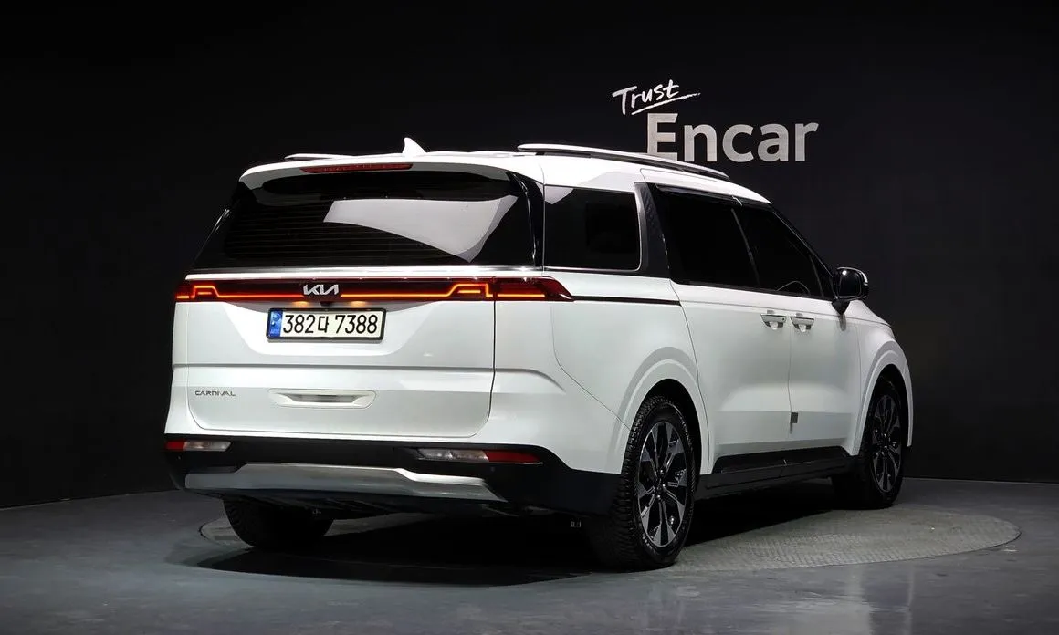 Kia Carnival — фото 2