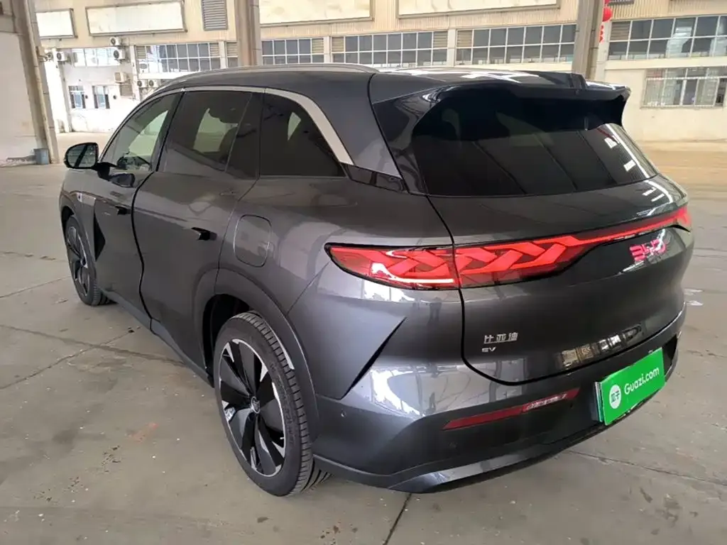 BYD Tang L — фото 10