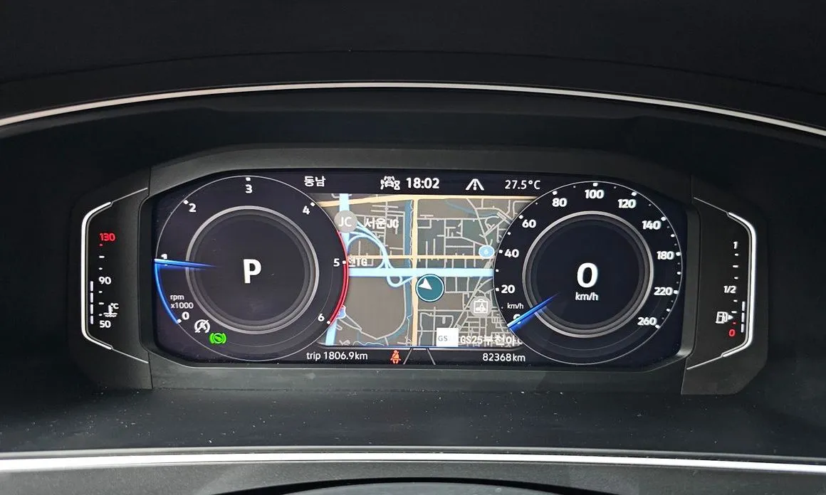Volkswagen Tiguan — фото 9