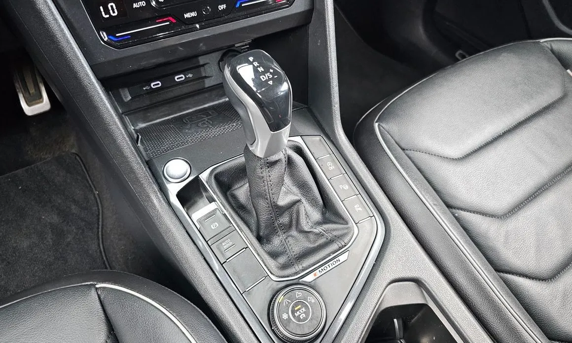Volkswagen Tiguan — фото 2