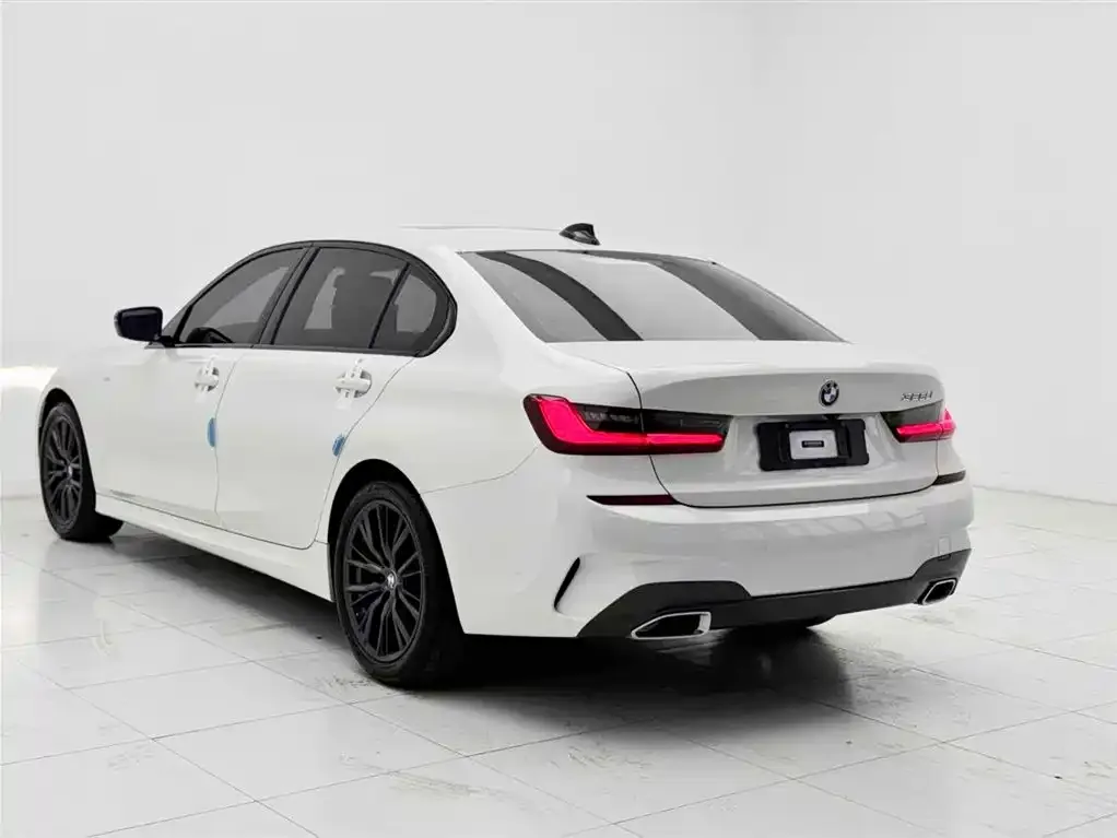 BMW 3 Series — фото 3