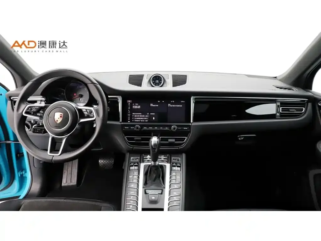 Porsche Macan — фото 10