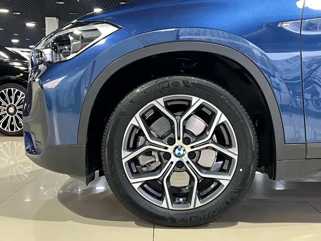 BMW X1 — фото 6