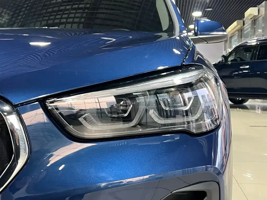 BMW X1 — фото 3