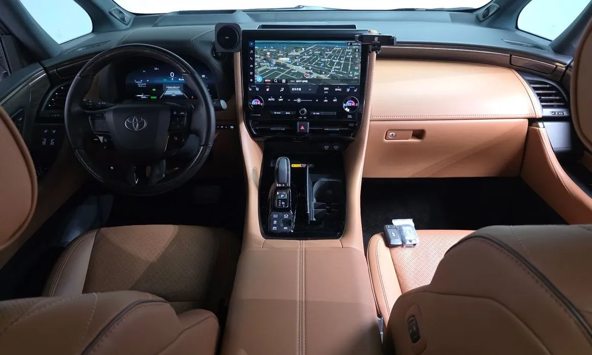 Toyota Alphard 2024 из KR, фото 5