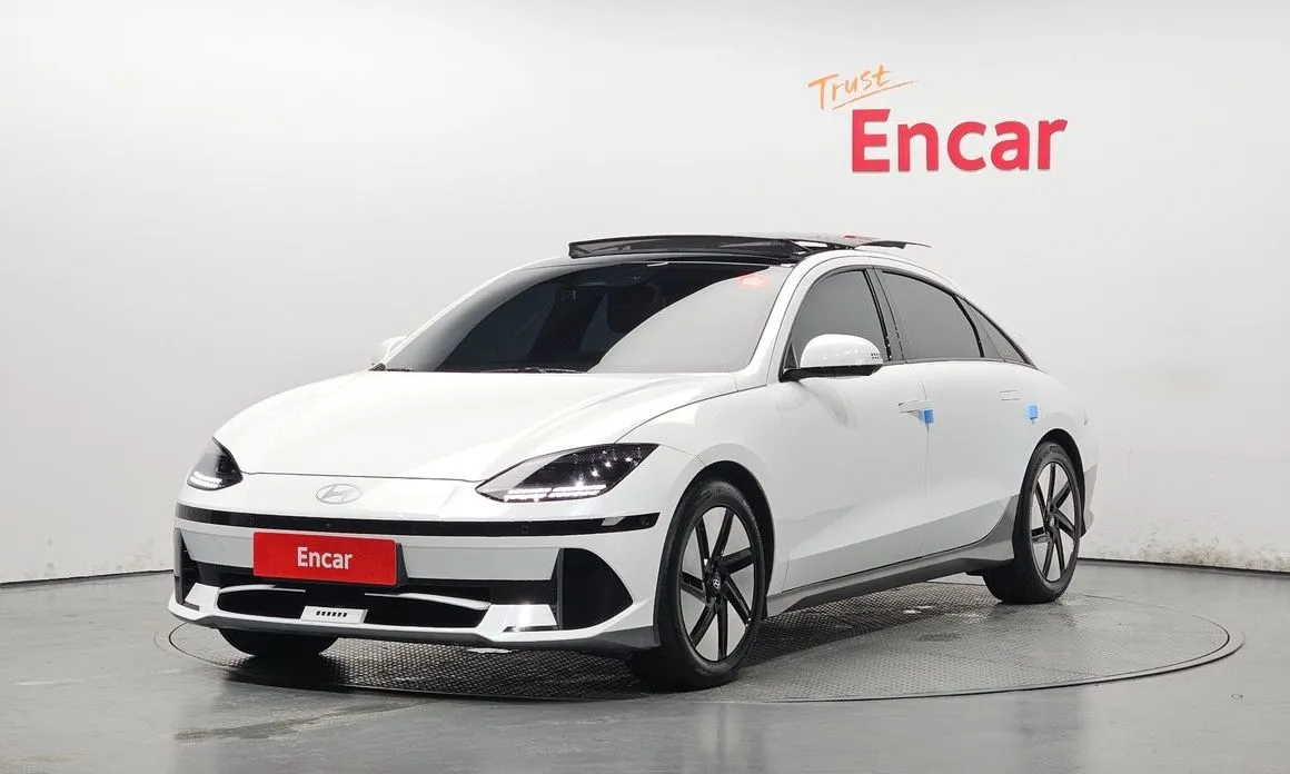 Hyundai Ioniq6 — фото 1
