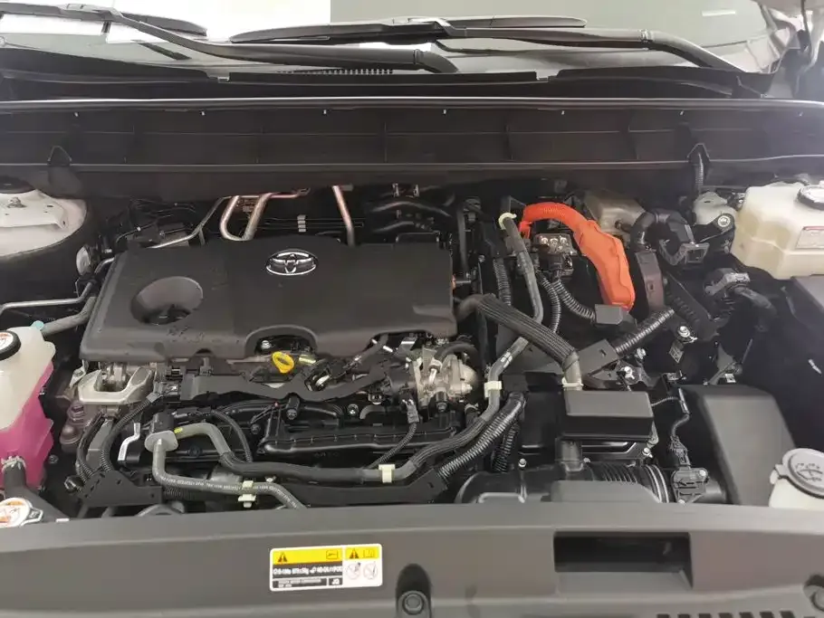 Toyota Highlander — фото 10