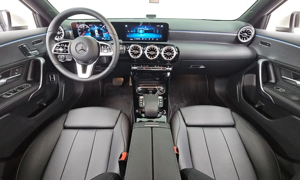 Mercedes-Benz A-Class — фото 10