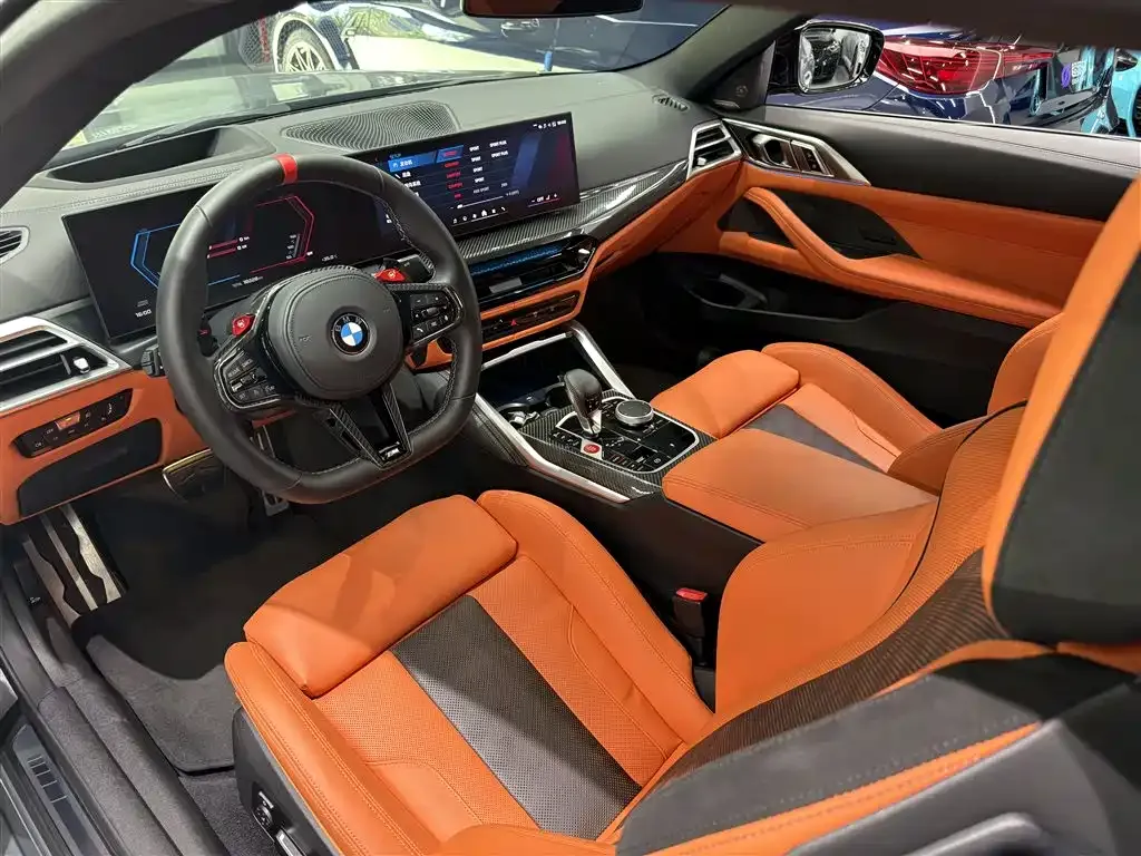 BMW M4 — фото 9
