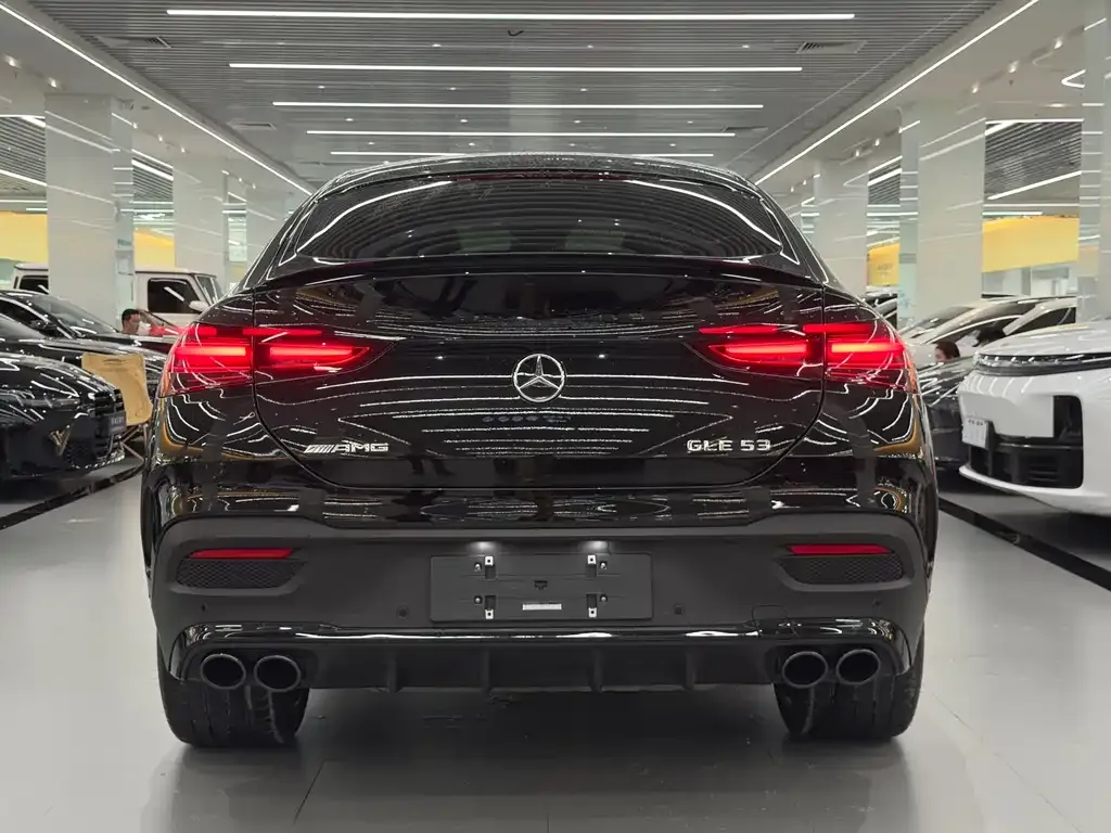Mercedes-Benz GLE Coupe AMG — фото 8