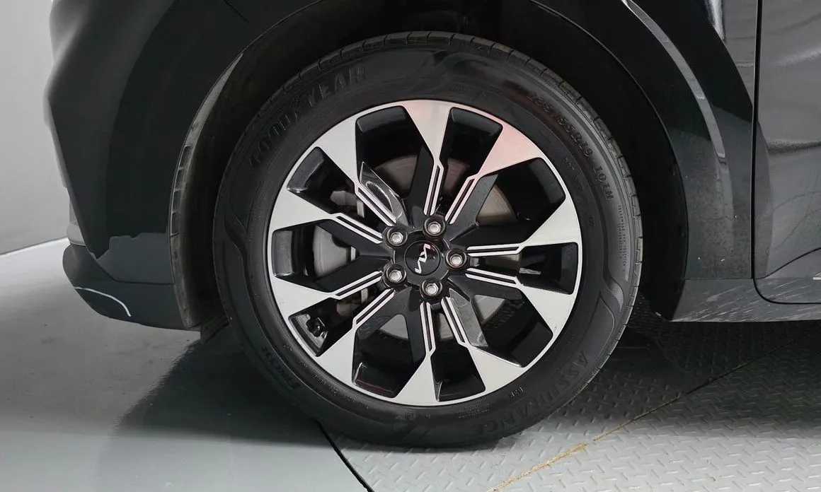 Kia Carnival 2023 из KR, фото 10